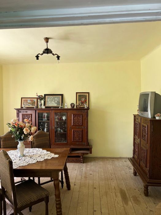 Casă în Derna (casa bătrânească ,căsuță)