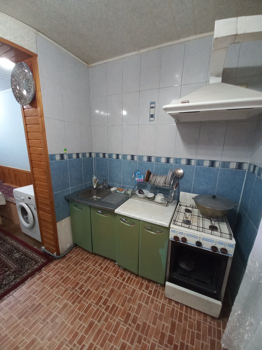 Арендага 2-хона 3-этажда берилади Коратошда факат Оилага