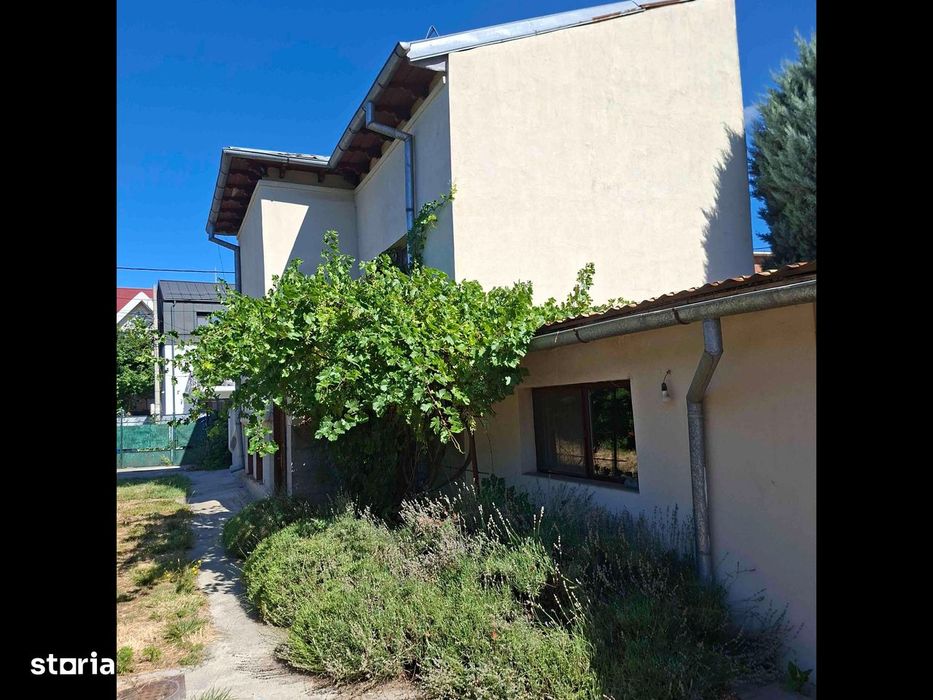 Casă ultracentral.