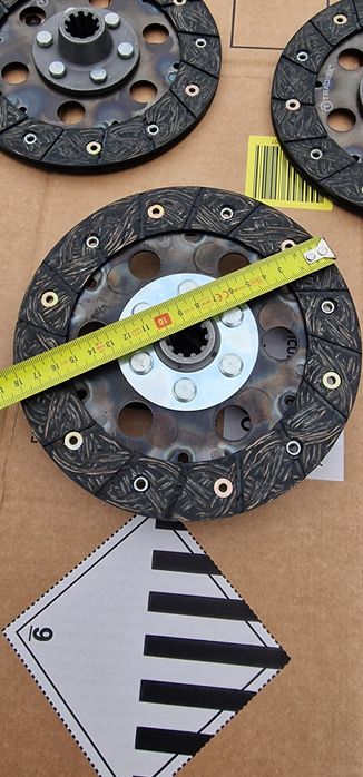 Disc ambreiaj tractor fiat 211 215 preț 300 lei se poate trimite prin