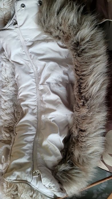 Geaca dama zara cu pene de rata mărimea M