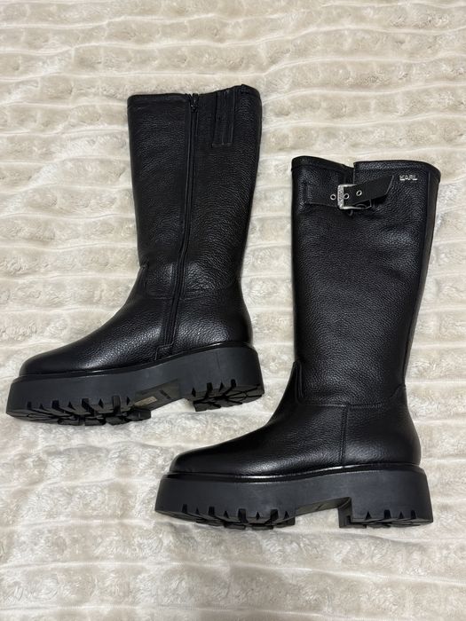 Cisme Karl Lagerfeld