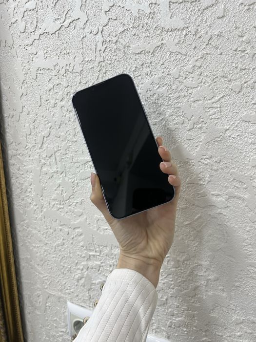 Продам айфон 14+ 256гб