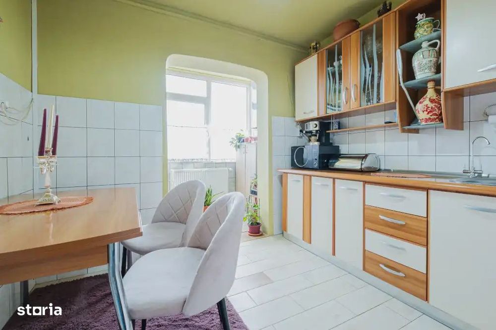 Apartament 3 camere decomandat - Inel 2