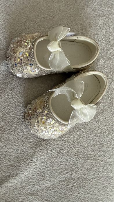 Детские туфельки