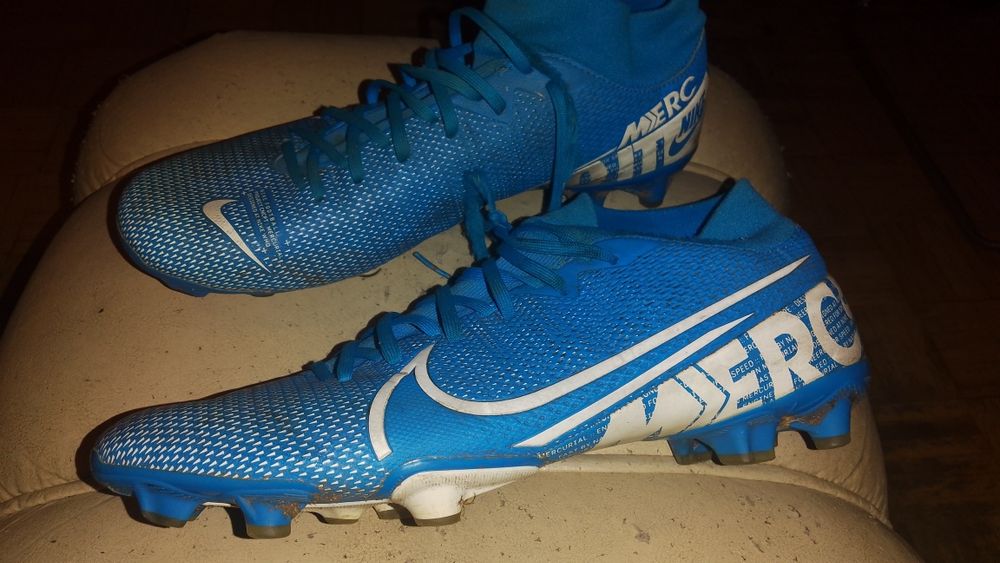 бутонки Nike mercurial academy