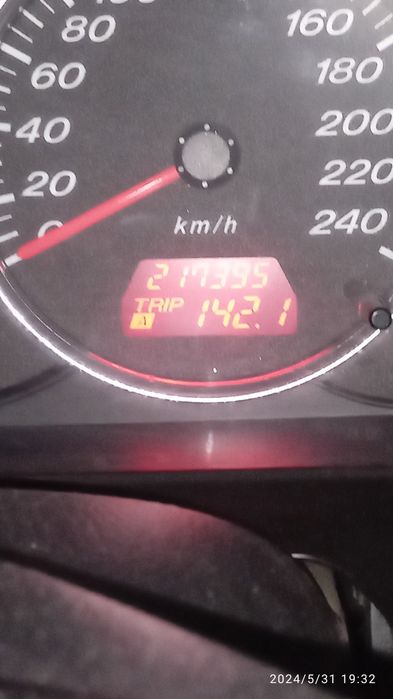 Продавам Мазда 6