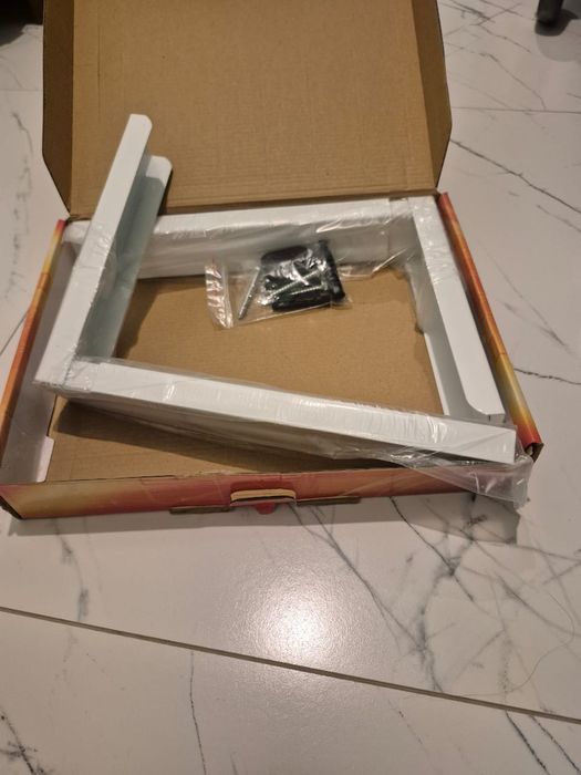 Продам кронштейн для микроволновки