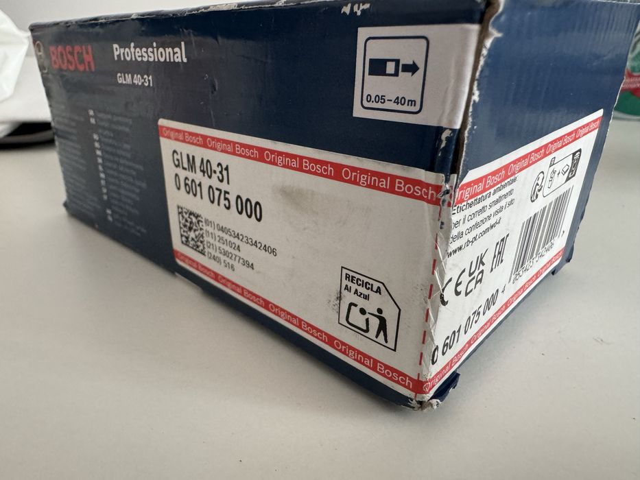 Telemetru cu laser Bosch GLM40-31