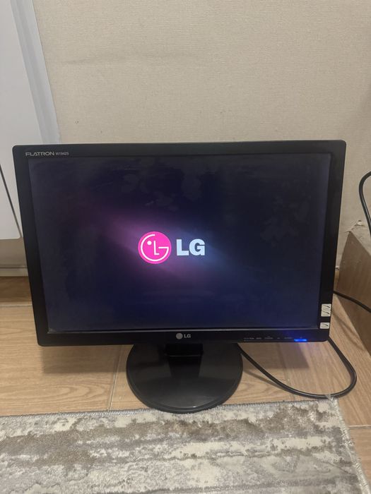 Мониторы LG в отличном состоянии