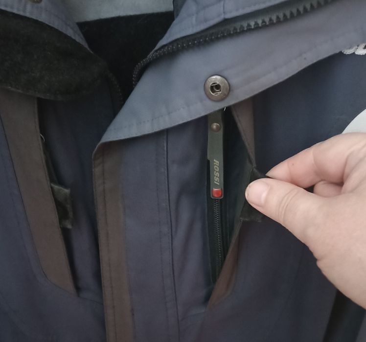 Продам куртка мужская ( 52р), для дома, одежда.