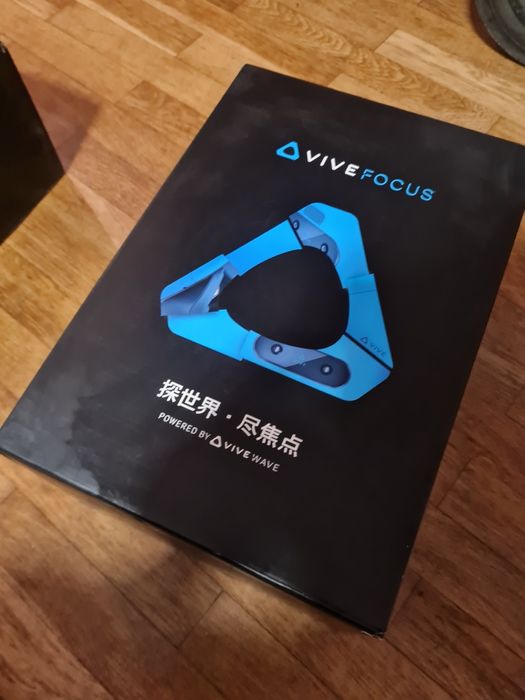 HTC vive focus vision VR