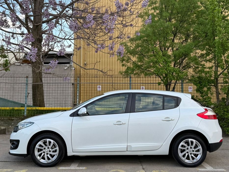 Renault Megane  Limited  edition .  TCE Facelift