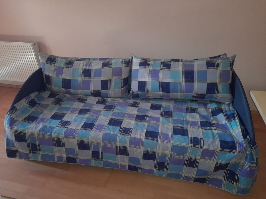 canapea extensibilă