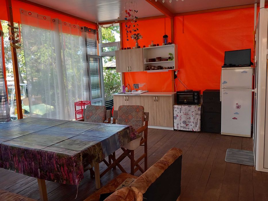 Каравана под наем  България ( къмпинг Каваци)