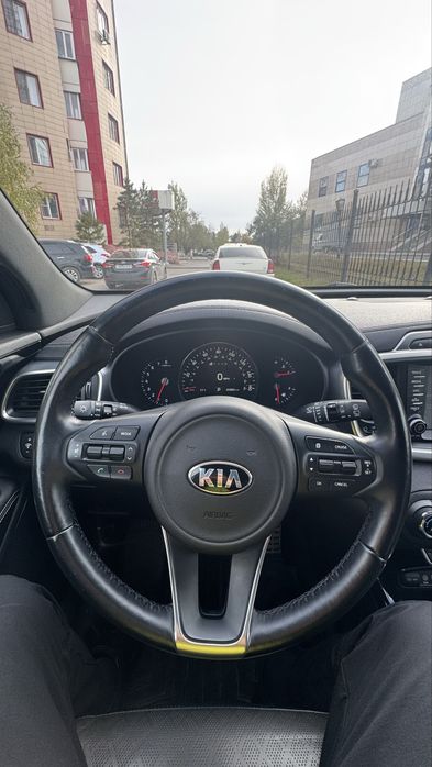 KIA SORENTO в полной комплектации