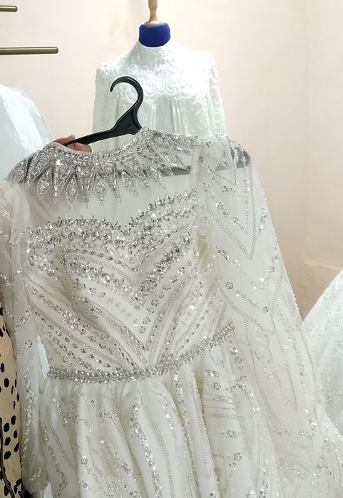 Келин куйлаклар сотилади, арзон бервораман янги