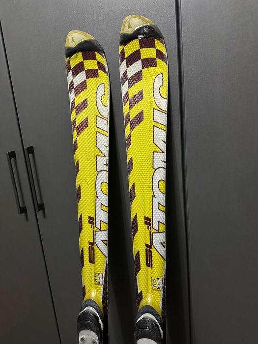 Schiuri ATOMIC in state buna