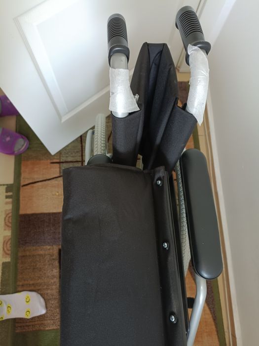 Продам коляску для инвалидов прогулочная