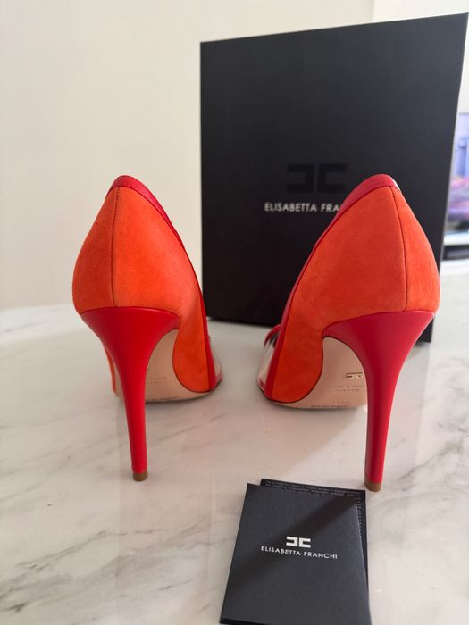 Elisabetta Franchi високи обувки