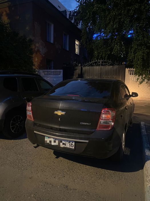 Продам Шевроле кобальт