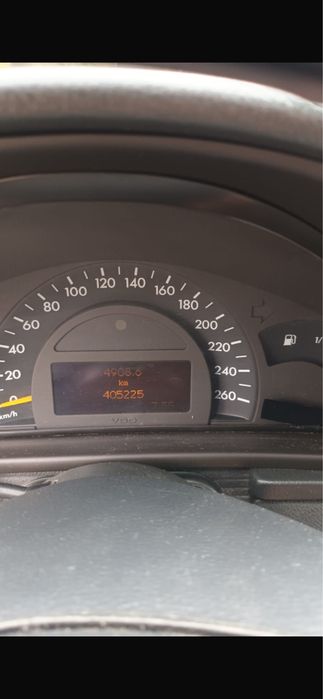 Mercedes benz 2002