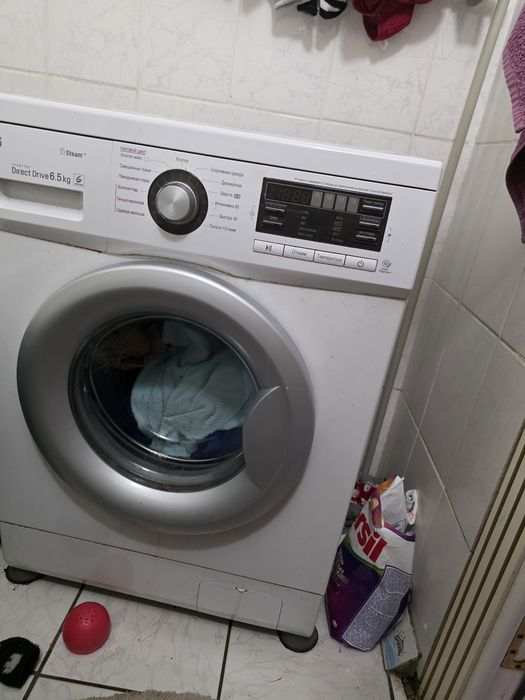Продам LG стиральную машину