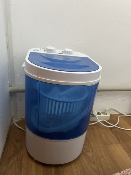 Продаю своя машинку маленкий