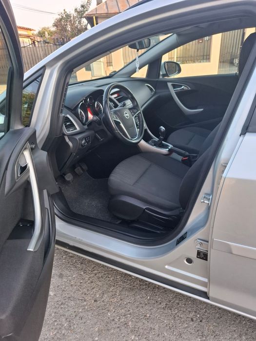 Opel Astra j 1.3 diesel