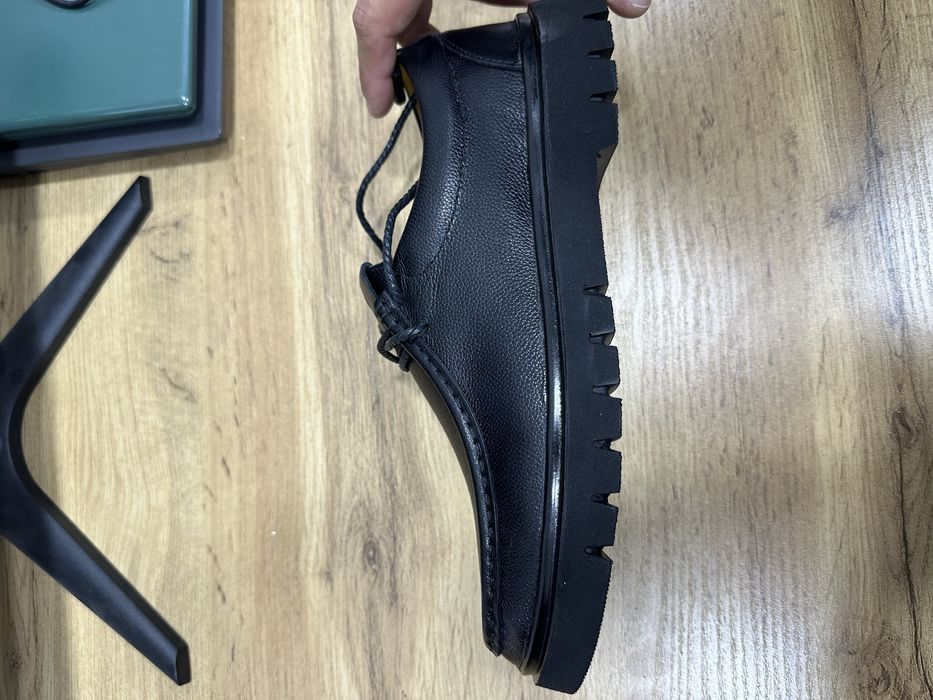 Лоферы новые черные