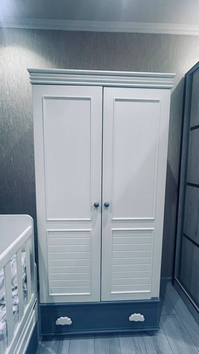 Детский шкаф с кроваткой