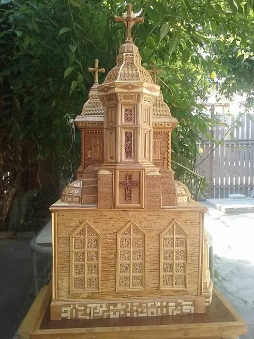 Biserica in miniatura