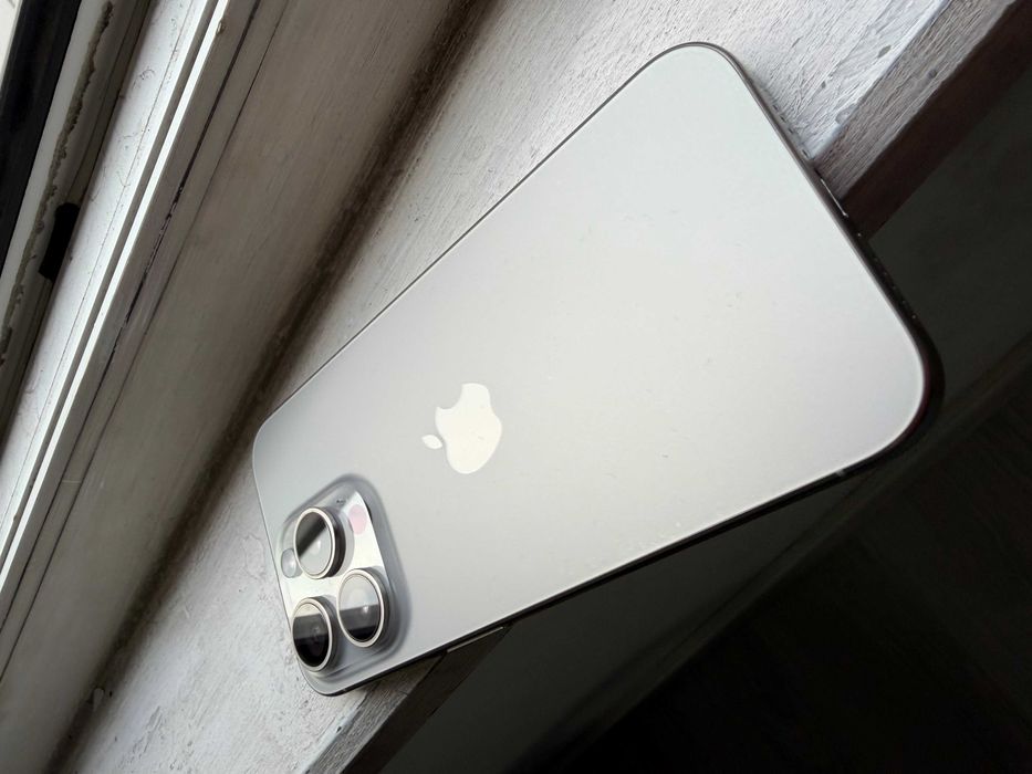 iPhone 15 Pro Natural Titanium, 256GB