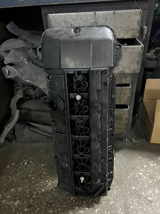 Клапанная крышка М54 на е39;е46;х3