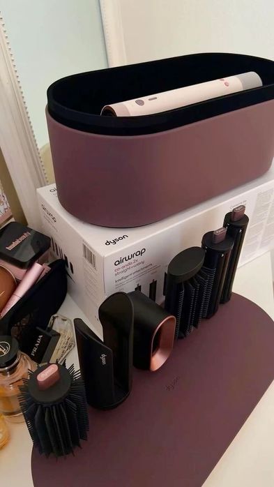 Dyson Airwrap Coanda 2x Sakura — салонная укладка у вас дома