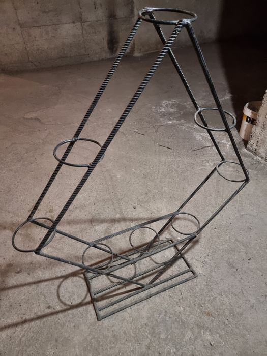 Цветарници от дебело желязо