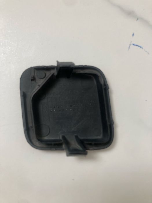 Заглушка переднего бампера Nissan Note E11