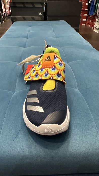 30;32 Adidas Suru365 | Оригинални детски маратонки