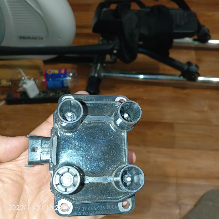 Продам катушку зажигания на LADA granta