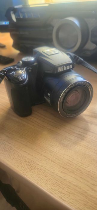 aparat fotografiat Nikon P500