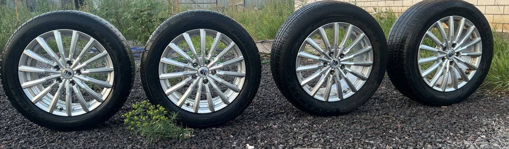 Продам Диски r17 Разболтовка 5x114.3.