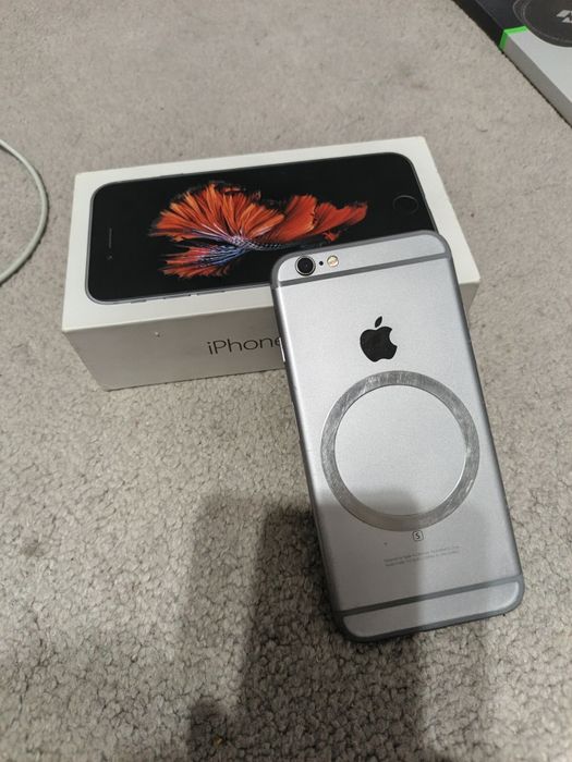 Продам Iphone 6s 32gb