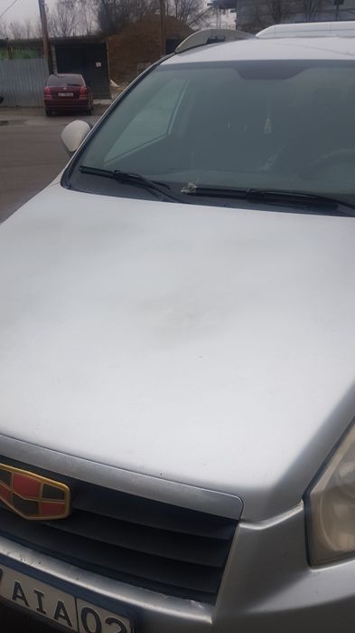 Авто джили эмграндх7