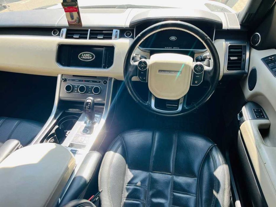 Dezmembram Range Rover Sport Autobiographi 3.0 d 4x4 2016