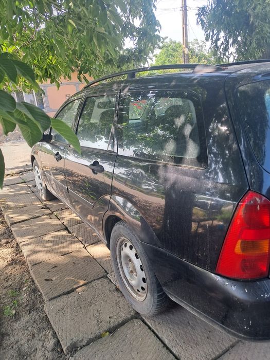 FORD Focus 2001 — imagine 4