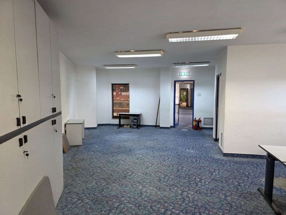 Închiriem spatii birouri zona Băneasa Aviației