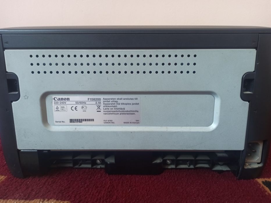 Продам принтер Canon lbp6000b хорошем состояние