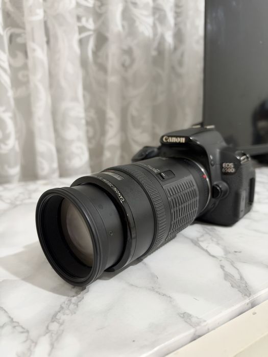 Canon eos 650D + обектив canon Canon EF 70–210mm f/4