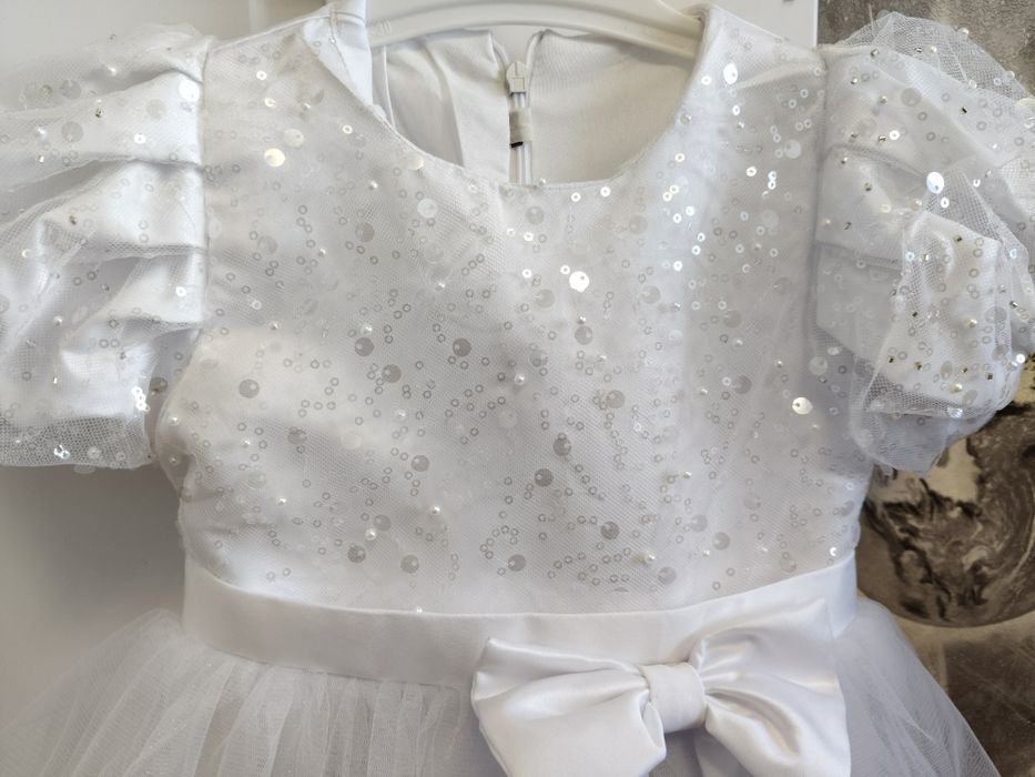 Продам детское платье