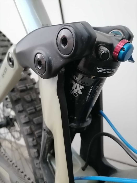 Нов карбонов eндуро велосипед La Pierre Zesty 6.9